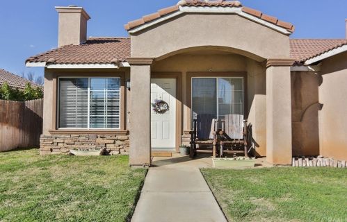 1018 Shelby St, Beaumont, CA 92223-1772