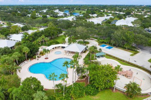 2948 Brighton Way, Palm City FL  34990-6083 exterior