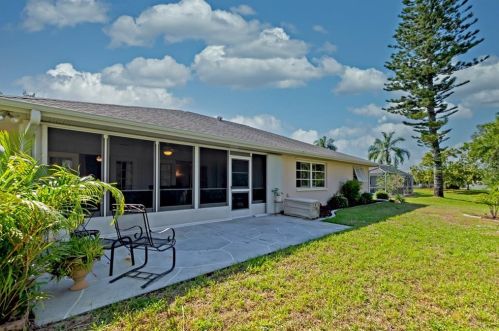 249 Bunker Rd, Placida, FL 33947-2125