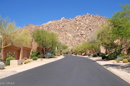 25555 Windy Walk Dr, Scottsdale AZ  85255-8205 exterior