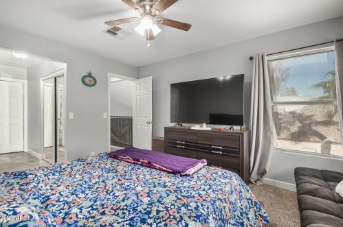 4011 Camino Vivaz, Glendale AZ  85310-5516 exterior