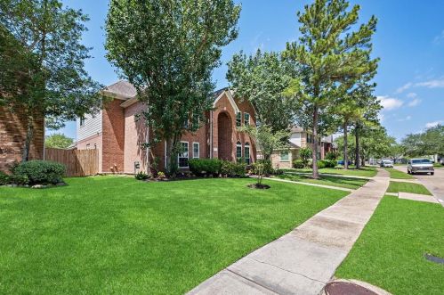 3610 Hansford Pl, Pearland, TX 77584-4989