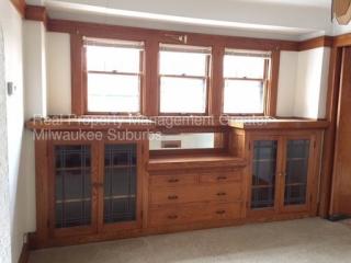 2569 61st St, Milwaukee WI  53213-2624 exterior