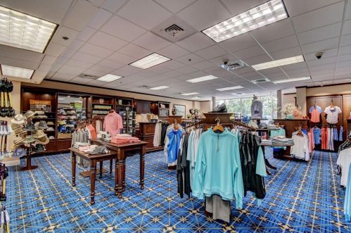 33 Eastgate Dr, Boynton Beach FL  33436-6802 exterior