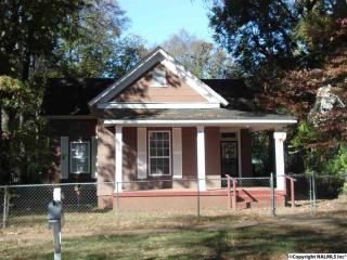 209 7th Ave, Decatur, AL 35601-2257