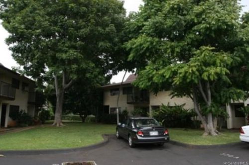 98-336 Kaonohi St, Aiea, HI 96701