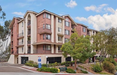 3980 Faircross Pl, San Diego, CA 92115-6549