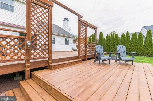 107 Wilson Dr, Collegeville PA  19473-2341 exterior