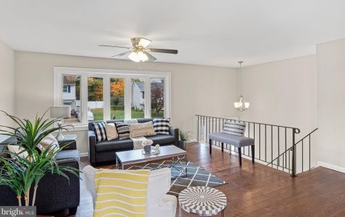 1104 Overhill Ct, Wilmington DE  19810-3108 exterior