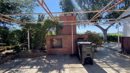 374 Avocado Crst Rd, La Habra CA  90631-8127 exterior