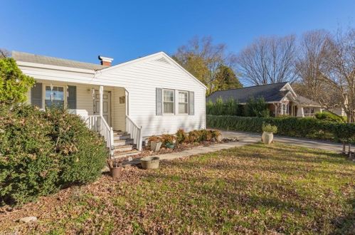 613 Acadia Ave, Winston Salem, NC 27127-2817