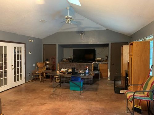 1424 Pr Wind Blvd, Stephenville TX  76401-2141 exterior