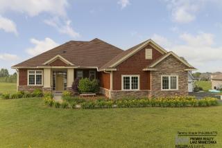 804 Settlers Ct, Independence, MN 55328-4514