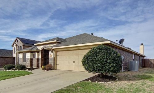 1536 Salado Trl, Weatherford, TX 76087-2161