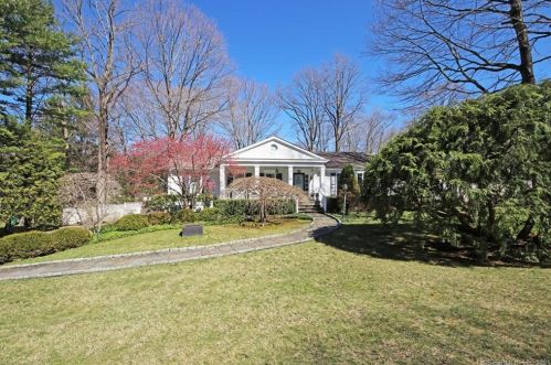 96 Pin Pack Rd, Ridgefield, CT 06877-3118
