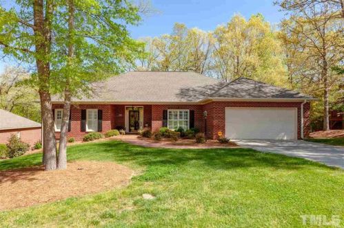 1225 Radcliff Dr, Sanford NC  27330-9428 exterior