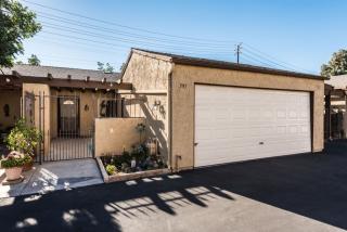 391 Ironpike Cir, Anaheim, CA 92807-2706