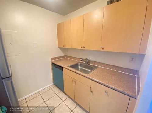 1068 Benoist Farms Rd, West Palm Beach FL  33411-9361 exterior