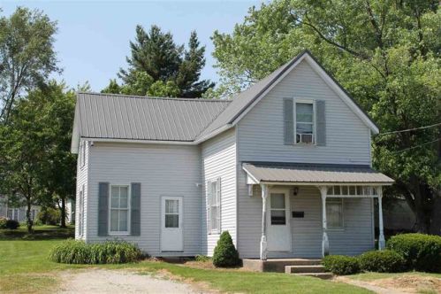 230 2nd St, Marshfield, IN 47993-1151