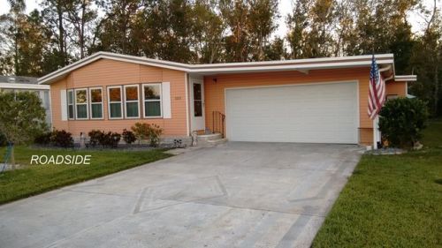 3233 Myakka River Rd, Tavares, FL 32778-5156