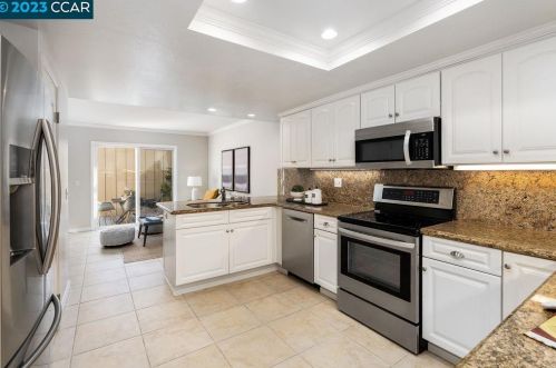 312 Sycamore Hill Ct, Danville, CA 94526-3660