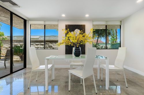 6 Cornell Dr, Rancho Mirage CA  92270-3630 exterior