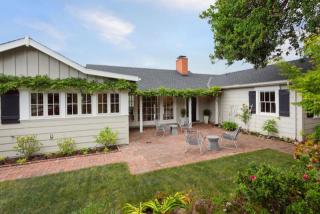 5218 Harbord Dr, Oakland, CA 94618-2513