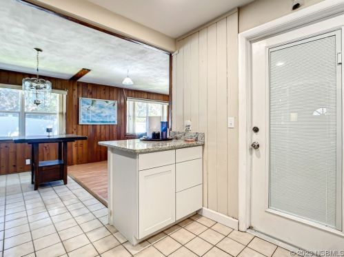 719 Flamingo Dr, Daytona Beach FL  32117-3331 exterior