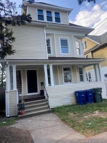 668 Capitol Ave, Bridgeport CT  06606-5202 exterior