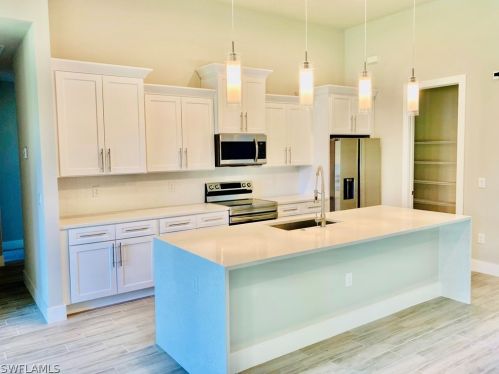 366 Progress Ave, Lehigh Acres FL  33974-2419 exterior