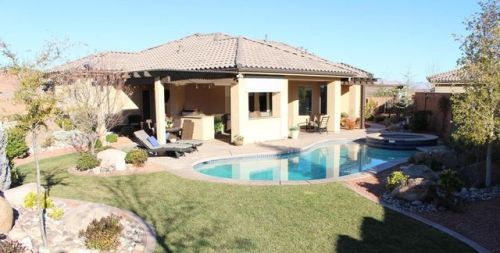1207 Park Ave, Washington, UT 84780-4711