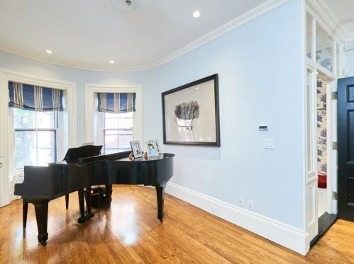 68 Pinckney St, Boston, MA