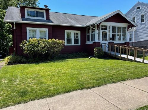 479 Commonwealth Ave, New Britain CT 06053-2404 exterior