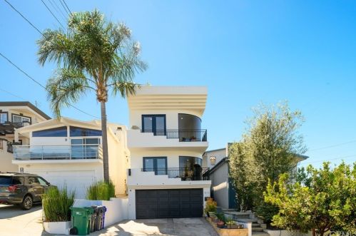 513 Dianthus St, Manhattan Beach CA  90266-6720 exterior