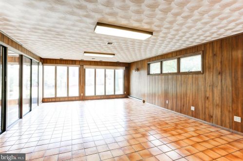 3 Annette Dr, West Enola PA  17025-1802 exterior