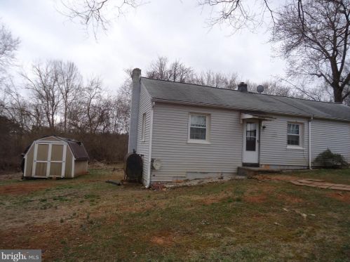 37291 Grass Roots Ln, Purcellville VA  20132-2848 exterior