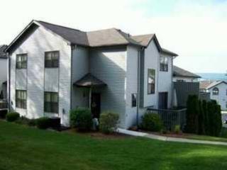 31 Aldo Ct, Monroe, NY 10950-3947