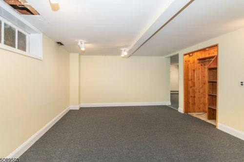 250 Jacksonville Rd, Lincoln Park NJ  07035-1505 exterior