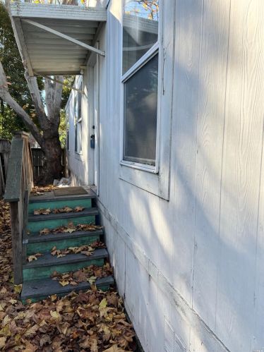 146 Star Dr, Santa Rosa, CA 95407-7949