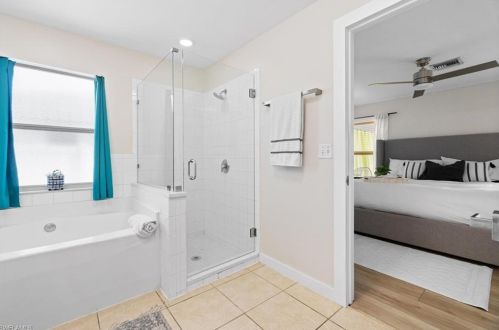 2505 20th Ave, Cape Coral FL  33904-3226 exterior