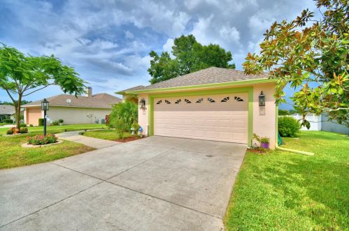 7339 Beaumont Dr, Lakeland, FL 33810-2219