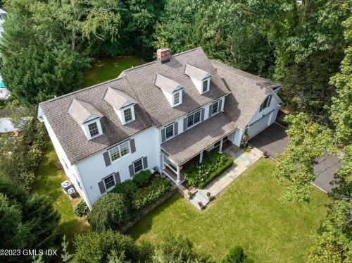 274 Riverside Ave, Riverside CT  06878-2315 exterior