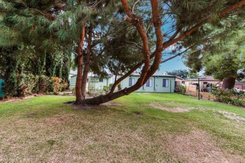 6017 Kauffman Ave, Temple City CA  91780-1742 exterior