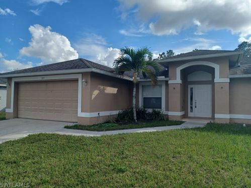 157 Ocean Park Dr, Lehigh Acres, FL 33972-1007