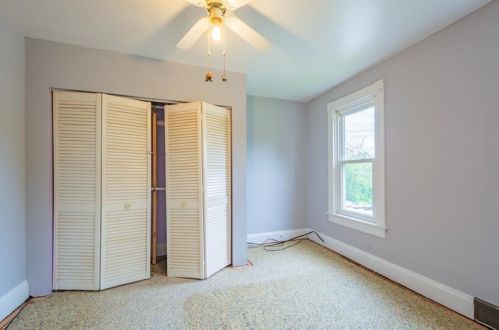 15 Race St, Manor PA 15665-1609 exterior