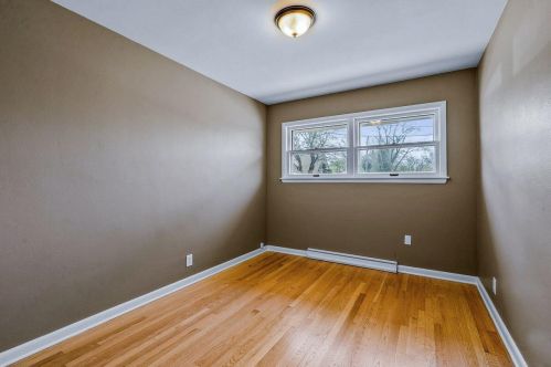 5533 Dexter Ave, Milwaukee WI  53209-5043 exterior