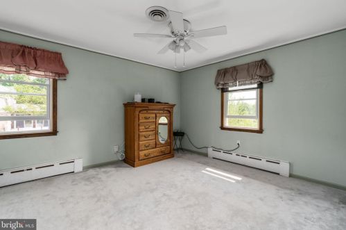 2409 Little River Rd, Haymarket VA  20169-1205 exterior