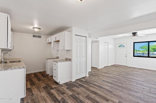 219 Calle Francita, Tucson AZ  85706-4072 exterior