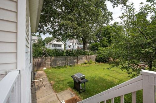 1 Elmwood Ave, Poughkeepsie NY  12603-4101 exterior