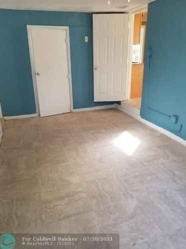 6435 18 St, Hollywood FL 33027-4334 exterior